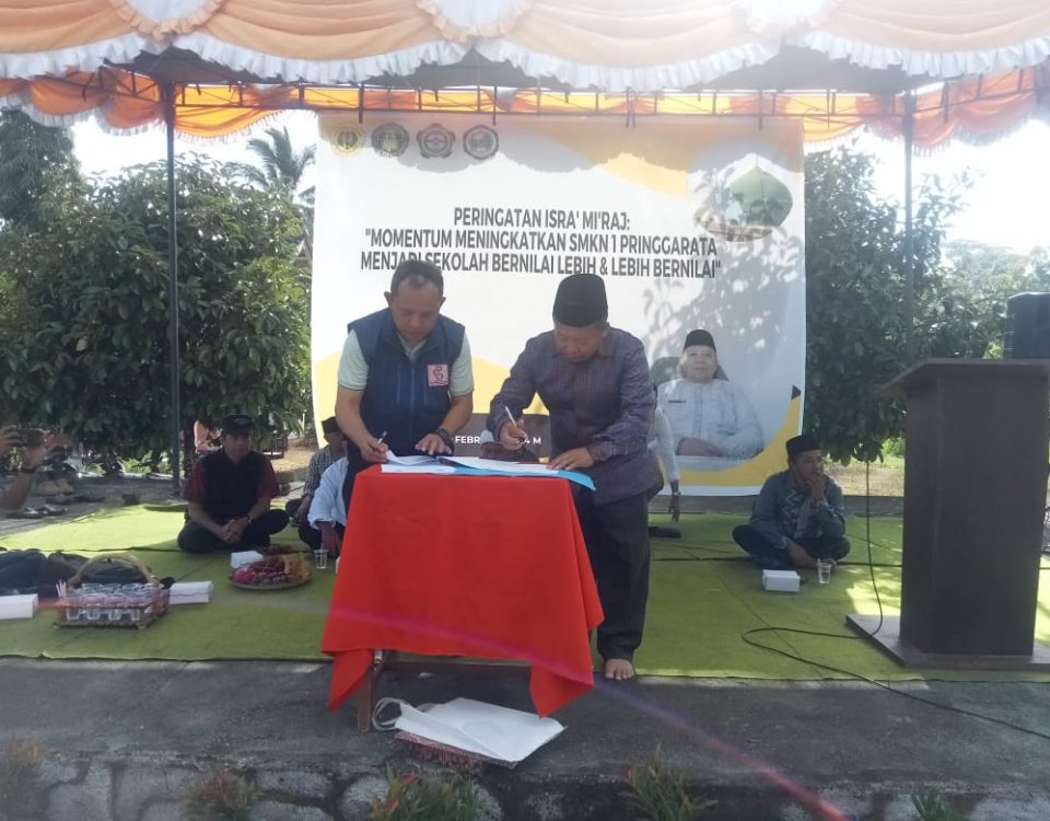 Penandatanganan Implementation of Agreement (IA) antara SMKN1 Pringgarata Lombok Tengah dengan D3 Pariwisata FEB UNRAM